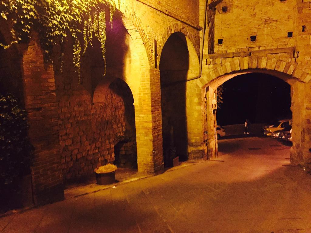 Agriturismo I Roseti Montepulciano Stazione エクステリア 写真